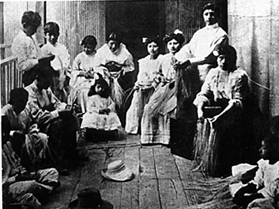 family-of-weavers