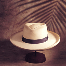 hat-stand-2