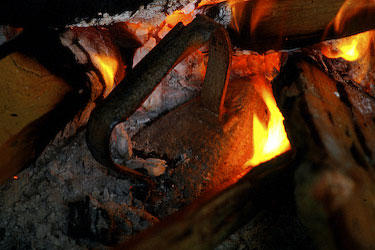 tour_14_01_ironincoals1