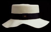 Lover, Montecristi hat (B1119_71A8352)